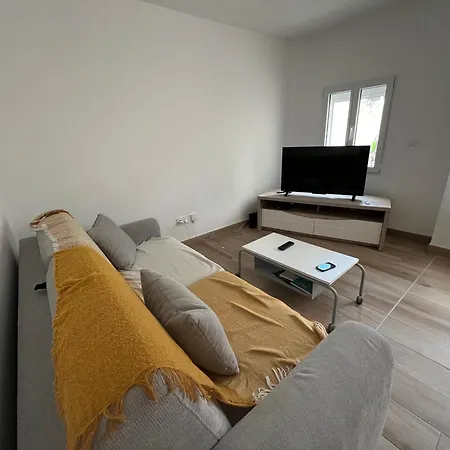 Apartment Spacieux T2 Proche Climatise *
